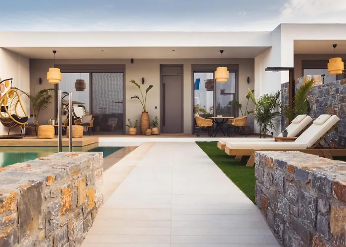 Nagia Luxury Family Villas