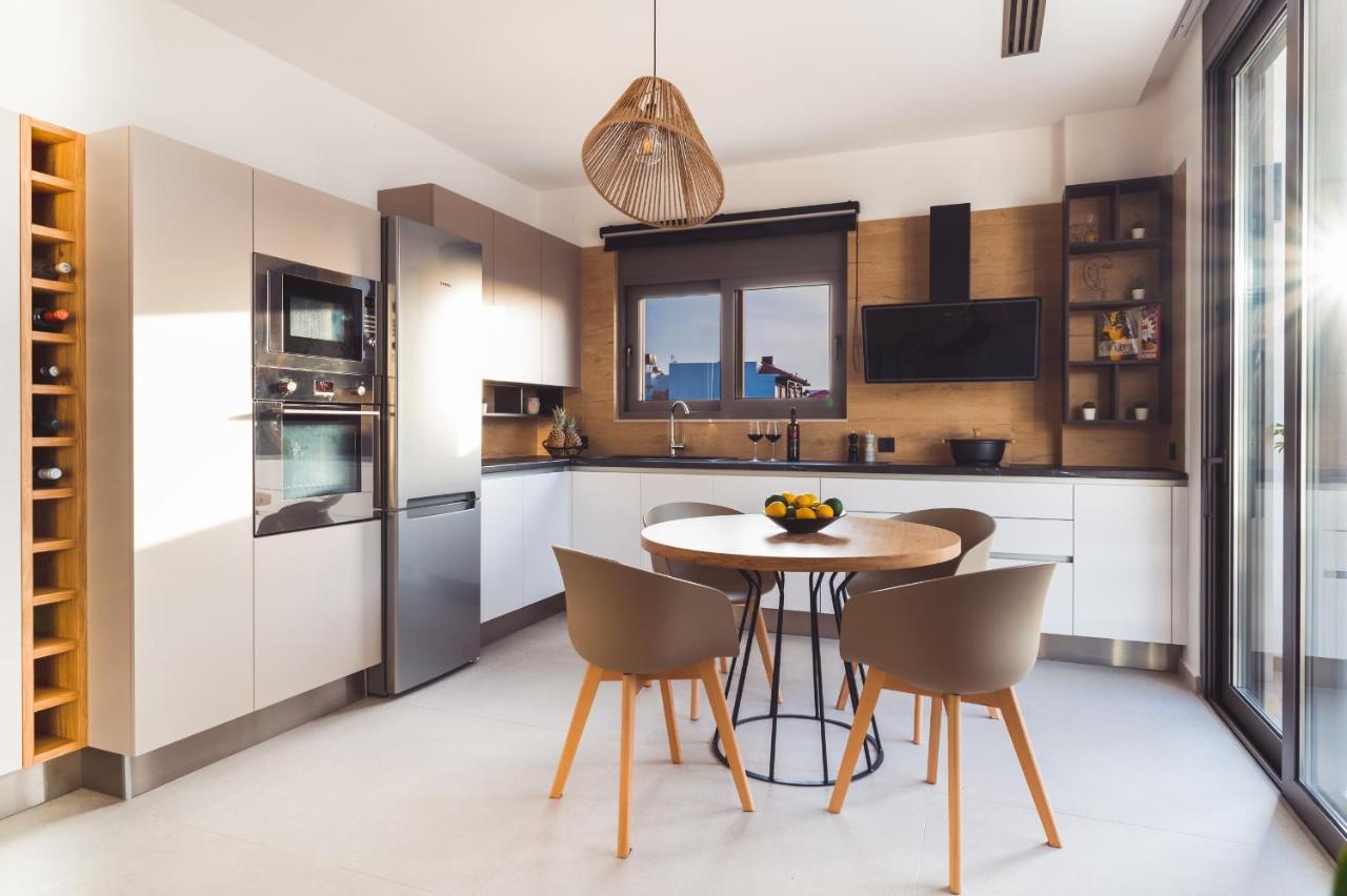 Nagia Luxury Family Ανάληψη